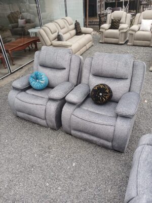 Castro Design 7-Seater